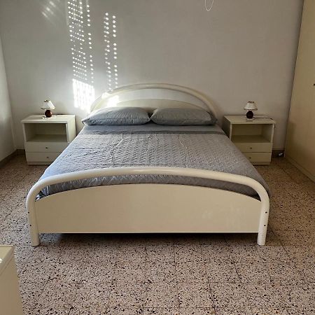 Casa Vacanze Dalla Lory Rimini Exterior foto